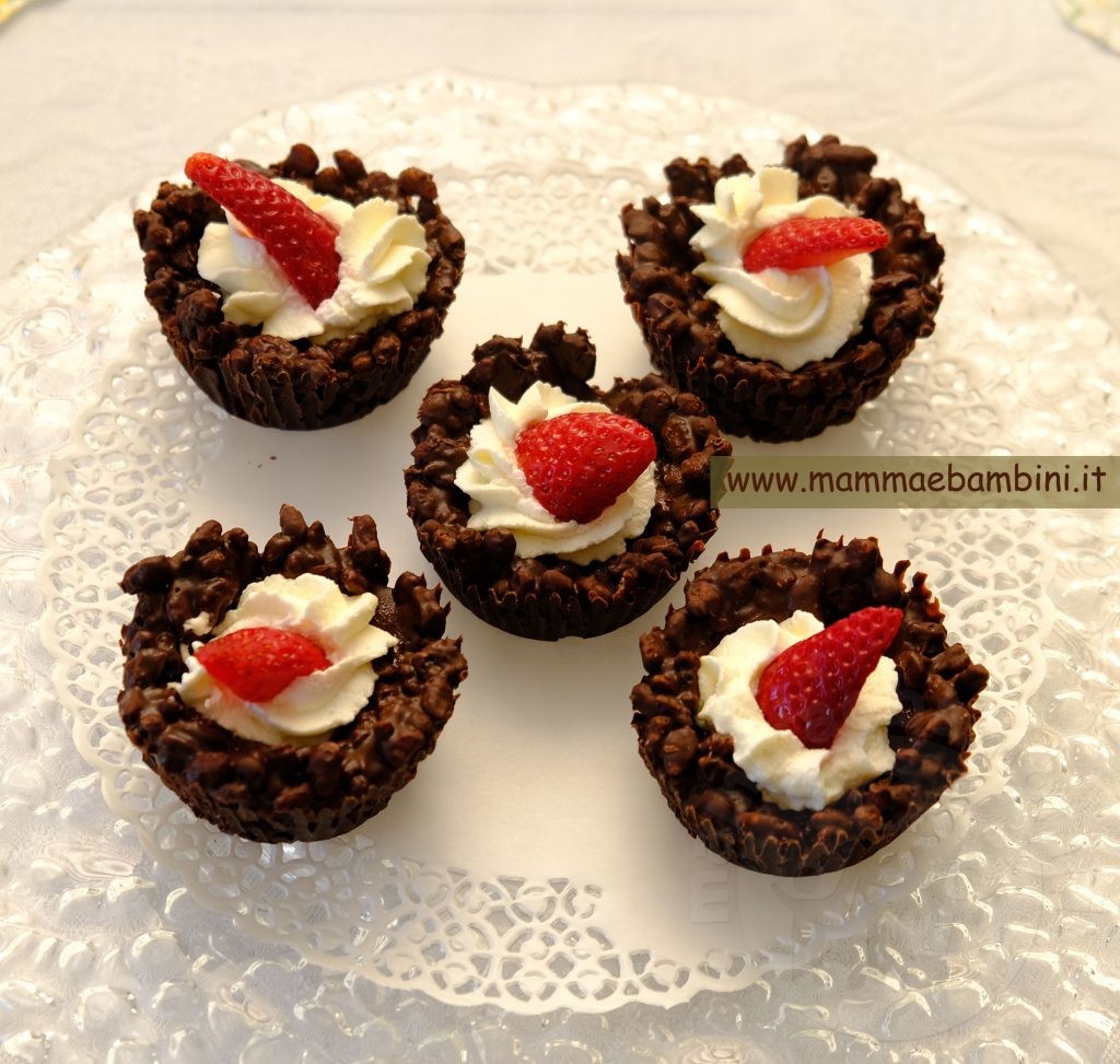 cestini cioccolato con fragole