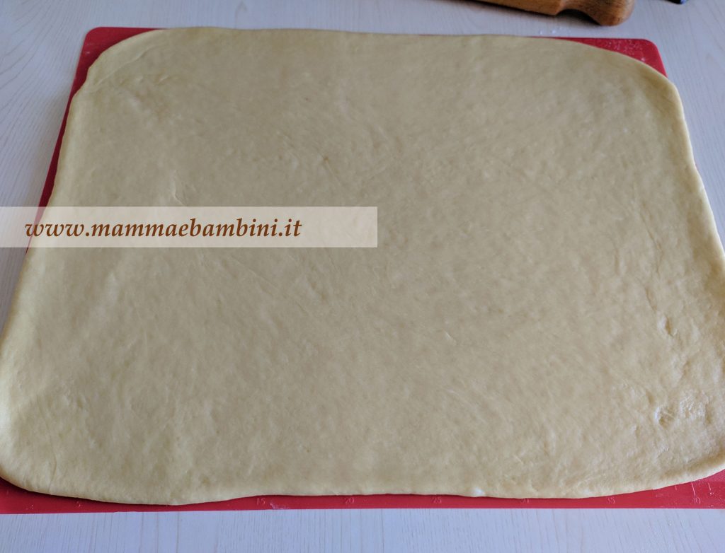 Dolci lievitati: treccine allo yogurt 3 dolci treccine allo yogurt 07