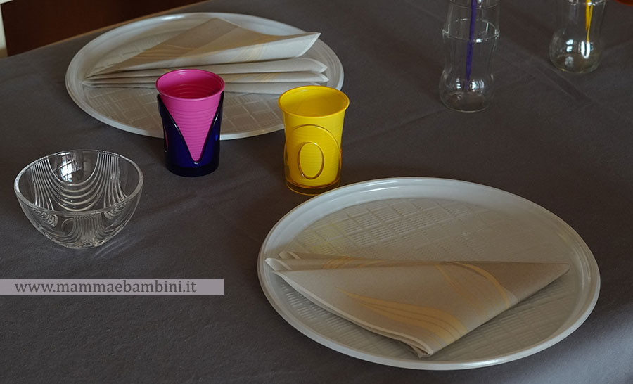 Apparecchiare cena pizza con amici 4 decorazione tavola per pizza