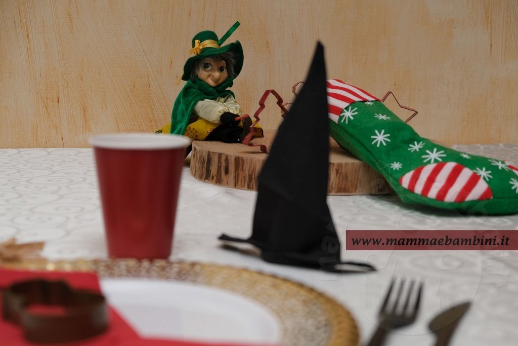 decorazioni befana a tavola