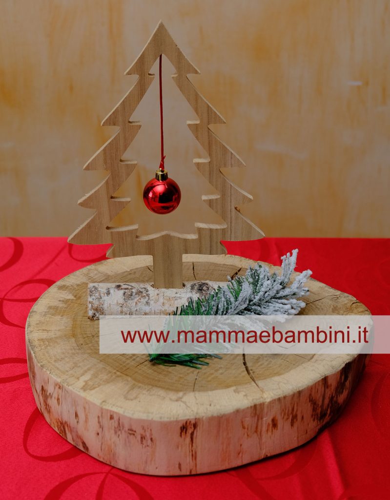 alberello in legno natale