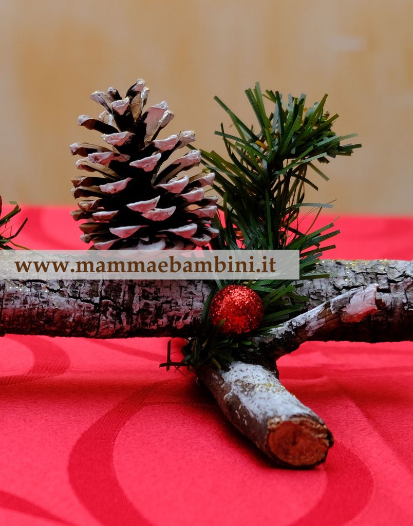 Lavoretti natalizi con rami e pigne 3 decorazioni natalizi con rami