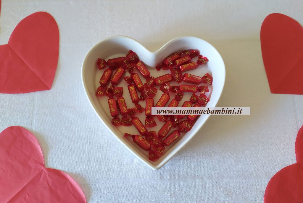 San Valentino centrotavola con stampo dolci 2 stampo cuore caramelle centrotavola1