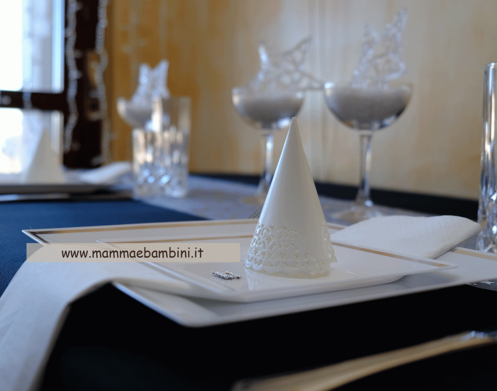 Decorazione elegante della tavola per le feste 1 tavola elegante feste