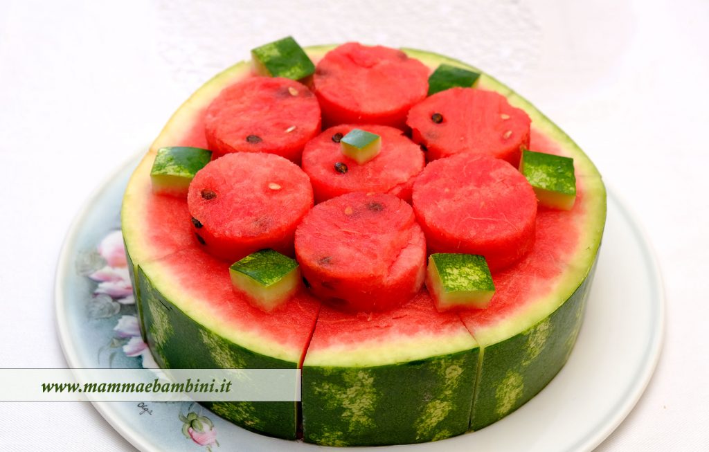 Come tagliare l'anguria a forma di torta 1 cocomero torta decorazione