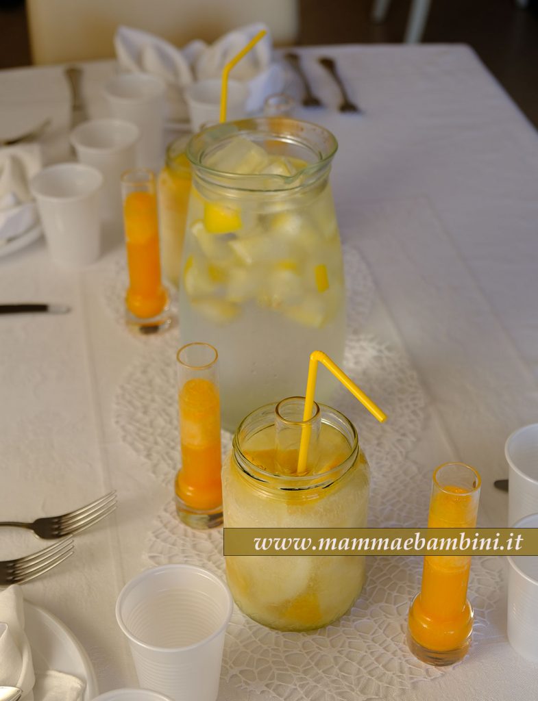 Decorazioni tavola in estate con limoni e ghiaccio 4 decorazioni tavola in estate1