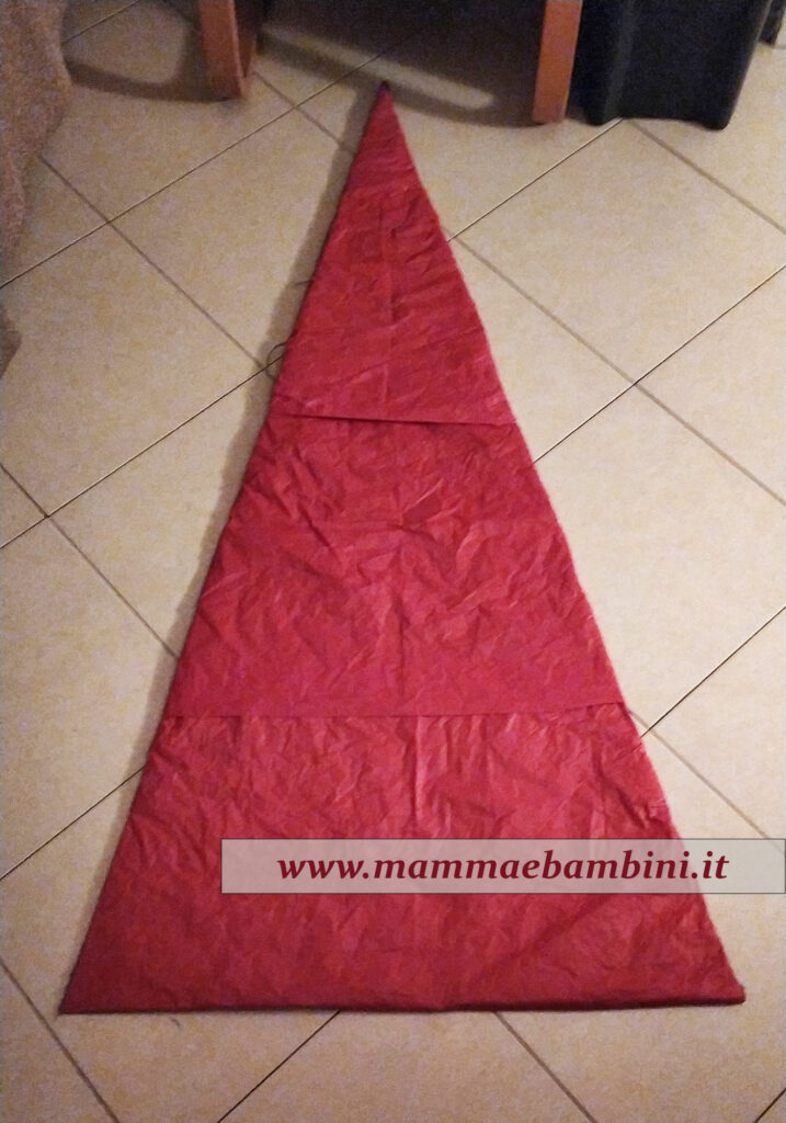 Albero natalizio decorazione con cartone 6 albero natale cartone 3