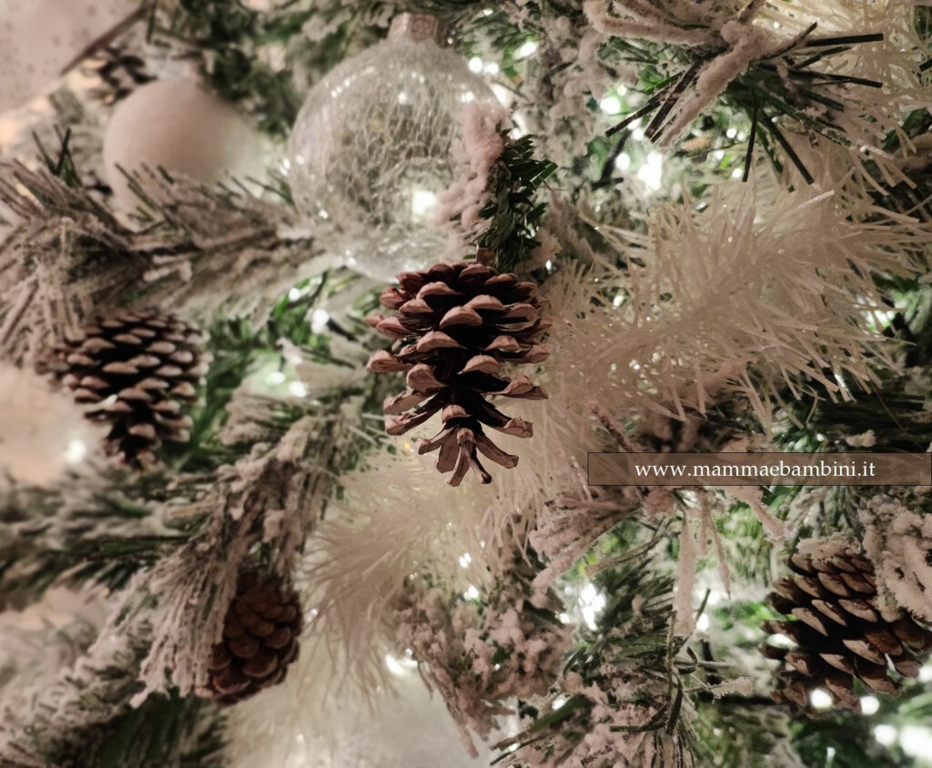 Decorazione albero di natale tra stile nordico e shabby chic 16 addobbi albero natale con pigne