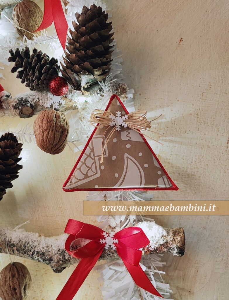 Albero in legno da appendere stilizzato 8 albero in legno decorazioni