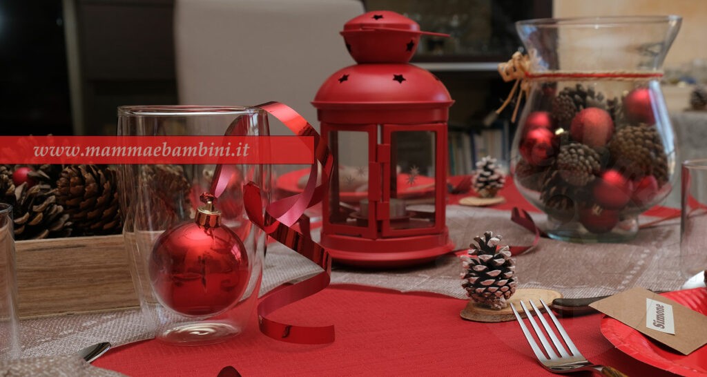 Tavola decorata per Natale stile rustico 1 tavola natale rossa rustica