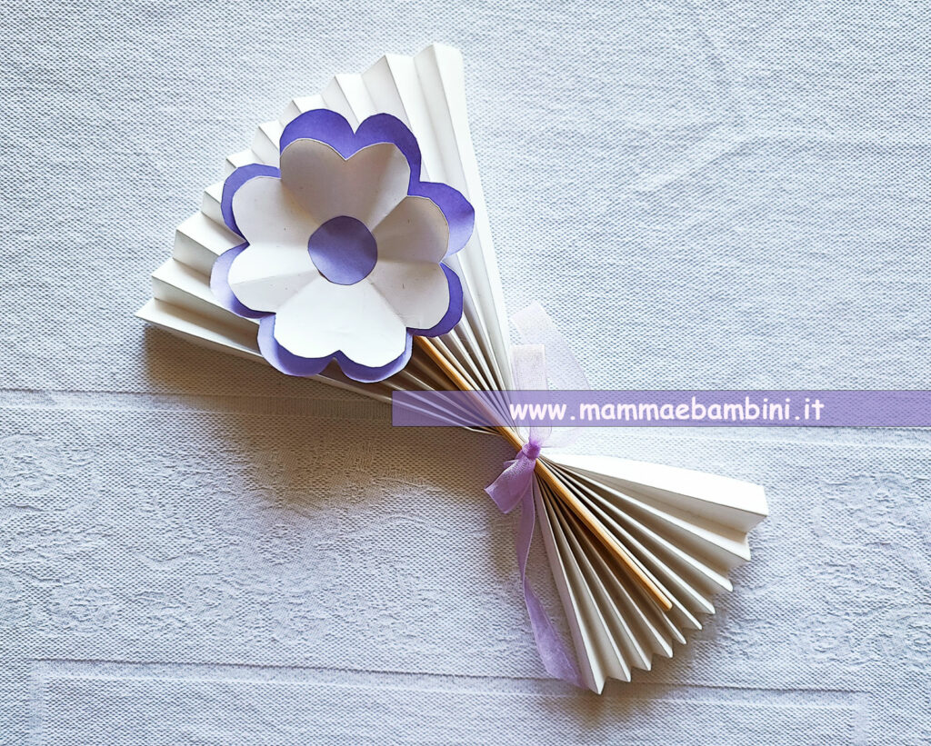 Fiore di carta lavoretto facile 3 fiore carta idee lavoretti facili