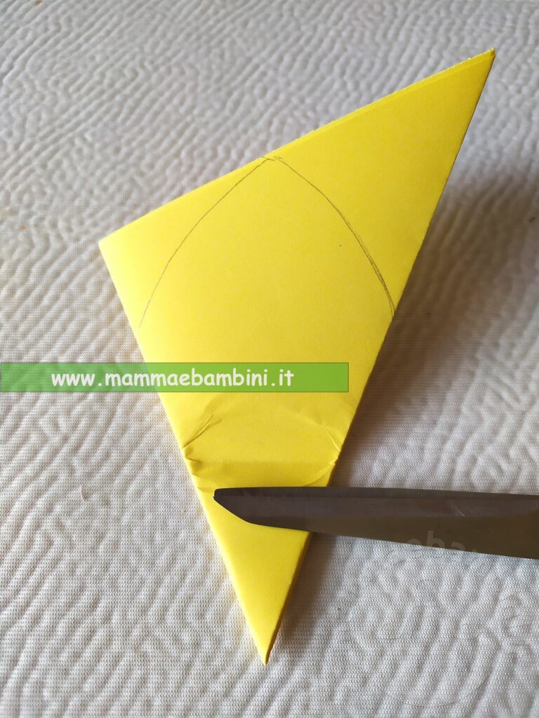 Tutorial cestini di carta a forma di fiore 9 tutorial cestino fiore 07