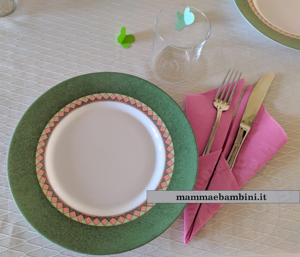 Tavola apparecchiata cena semplice e colorata 3 come apparecchiare cena amici