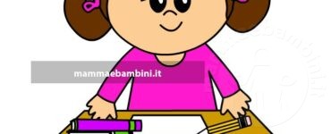 bambina seduta scuola