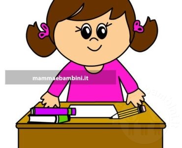 bambina seduta scuola