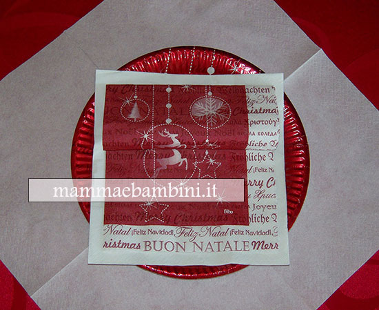 Come sistemare i tovaglioli a Natale