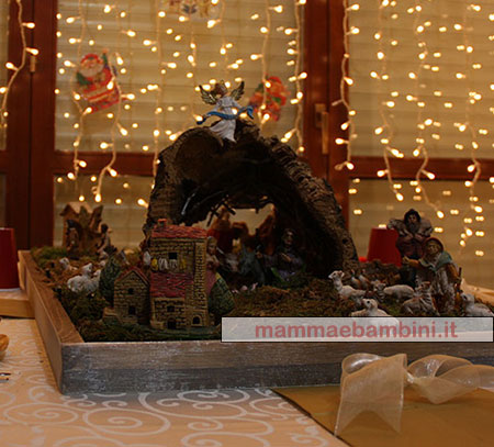 Natale tavola apparecchiata presepe