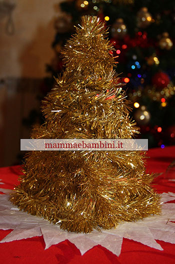 decorare tavola natale 2 centrotavola dorato