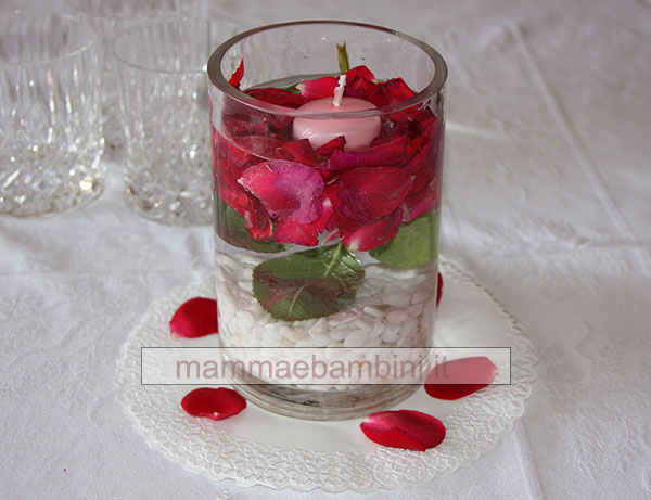 centrotavola con petali rosa candela 2