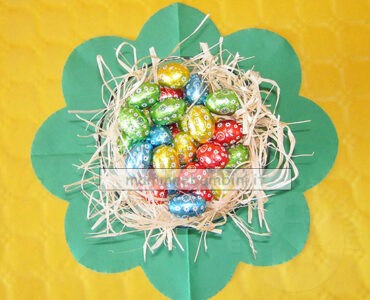 decorazione pasqua vaso ovetti 1