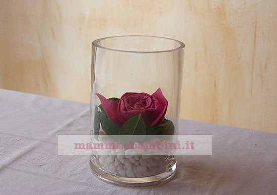 rosa di carta composizione centrotavola 3