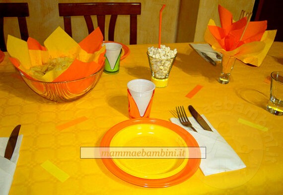 Bandierina Decorativa Avengers Assemble Per Festa Di Compleanno – 2,3 Metri In Plastica - 3