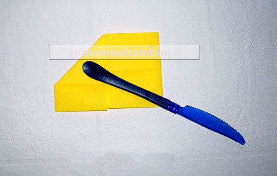 tutorial fiore bocciolo tovagliolo 6