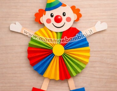 pagliaccio con rosone di carta